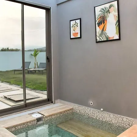 Kargi-villa Blanc *